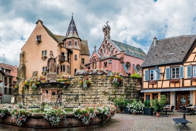 Эгисхайм (Eguisheim). Самая любимая деревня французов 2013 года