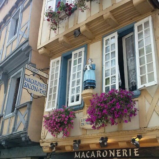 36 Quimper бретань